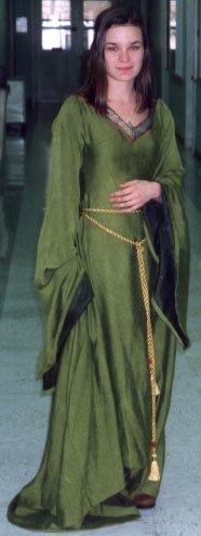 Karmen-dress.JPG (20101 bytes)